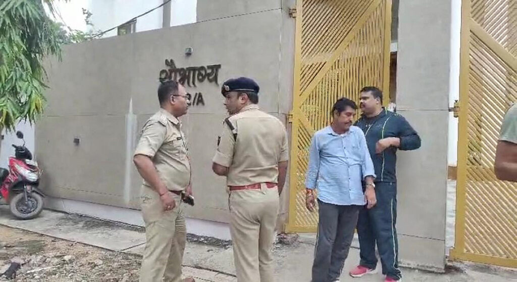 रांची के अशोक नगर में चोरों ने दो बिल्डरों के घरों को बनाया निशाना, उड़ा ले गए लाखों के गहने