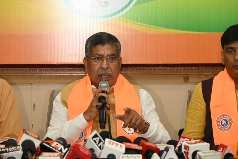 कांग्रेस के दो चेहरे, दिल्ली और झारखंड में अलग-अलग, आदित्य साहू बोले- झारखंड हुई सभी परीक्षाओं की जांच सीबीआई से कराए कांग्रेस