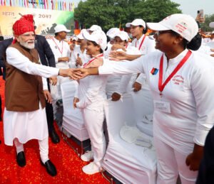 एक करोड़ युवाओं को फ्री AI ट्रेनिंग, मुफ्त कोचिंग, PM मोदी का Gen Z को खास तोहफा