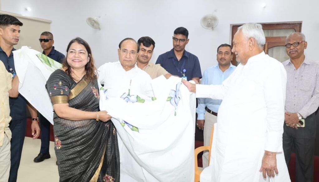 महिलाओं को आत्मनिर्भर और सशक्त बनाने के लिए निरंतर काम करेगी राज्य सरकार : नीतीश