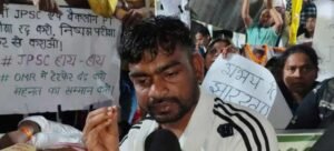 जेएसएससी-जेएसएससी आंदोलन में छात्रों के समर्थन के लिए पहुंचे जयराम, बोले-सरकार को तत्काल वार्ता कर समाधान निकालना चाहिए।