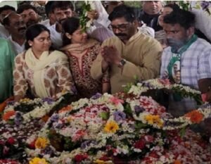 जब तक सूरज चांद रहेगा शहीद निर्मल महतो का नाम रहेगा : हेमंत सोरेन