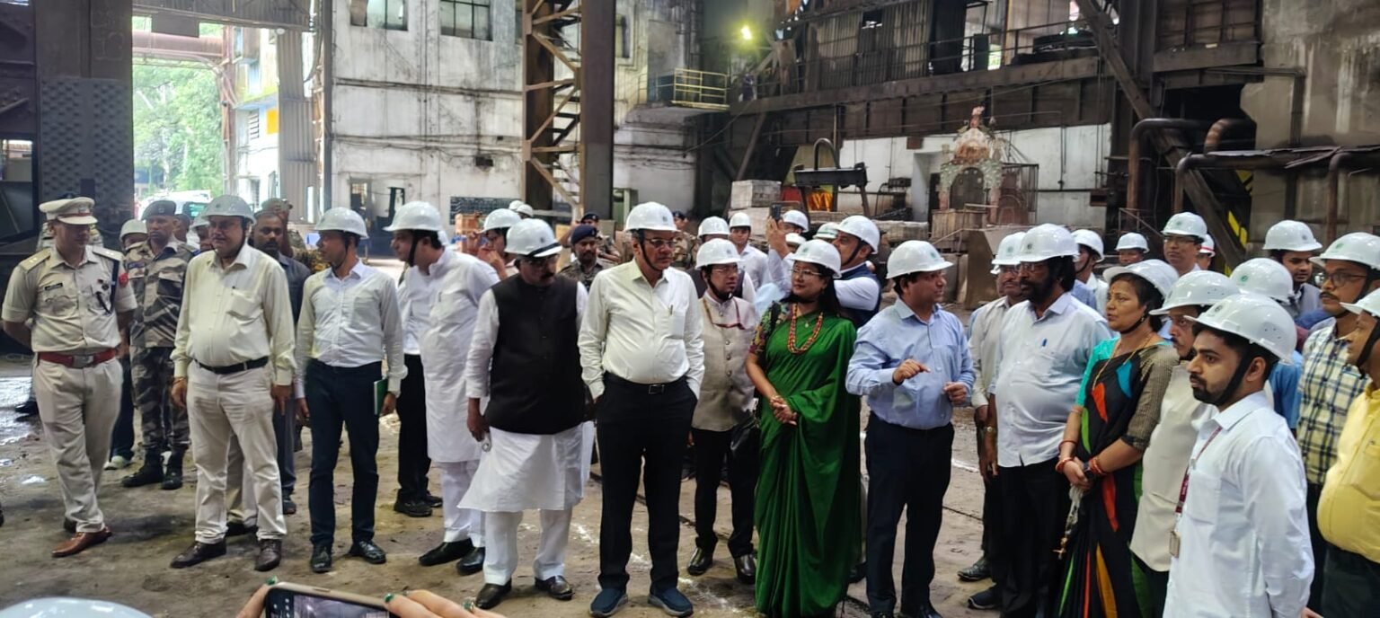 संसदीय समिति ने एचईसी का किया निरीक्षण, कर्मियों को हर माह वेतन दिलाने का दिया आश्वासन