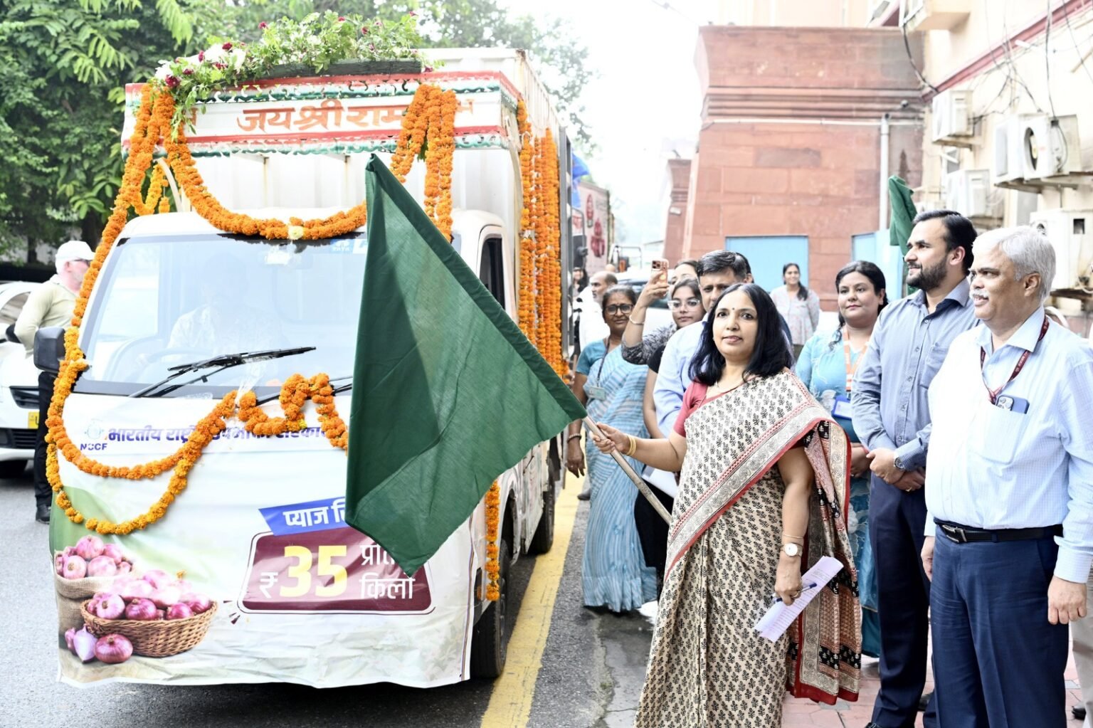 सरकारी प्याज की बिक्री शुरू, एक किलो का दाम 35 रुपए