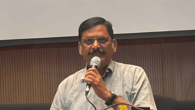 हाथी-कुत्ता वाले बयान पर BPSC परीक्षा नियंत्रक ने जताया खेद, अब दी सफाई