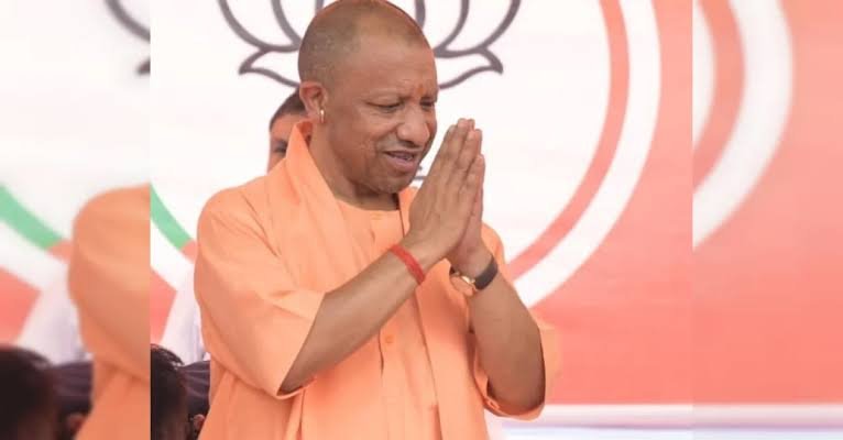 मैं गा नहीं सकता… लेकिन गलत लोगों पर बुलडोजर तो चलवा ही सकता हूं, योगी ने कलाकारों से की संवाद