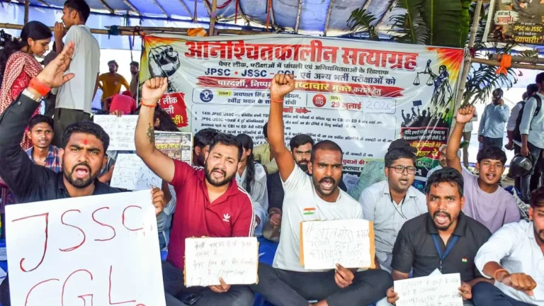 JPSC-JSSC Protest : छात्रों का बड़ा ऐलान, अब भगत सिंह का रास्ता अपनाएंगे, 20 अगस्त को CM आवास का घेराव करेंगे