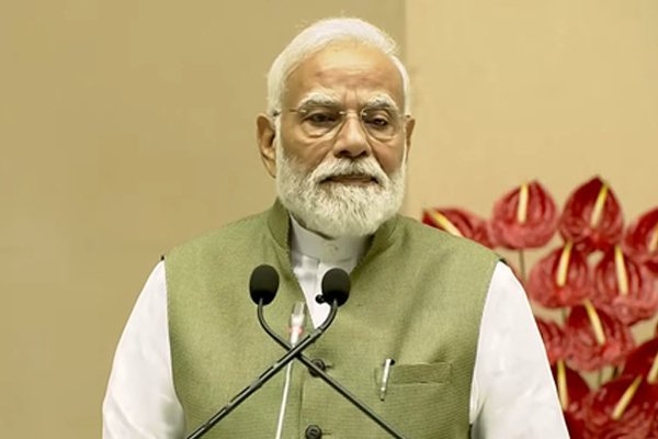 प्रधानमंत्री मोदी को आई मां की याद, बोले- ‘आज भी महसूस करता हूं कमी’