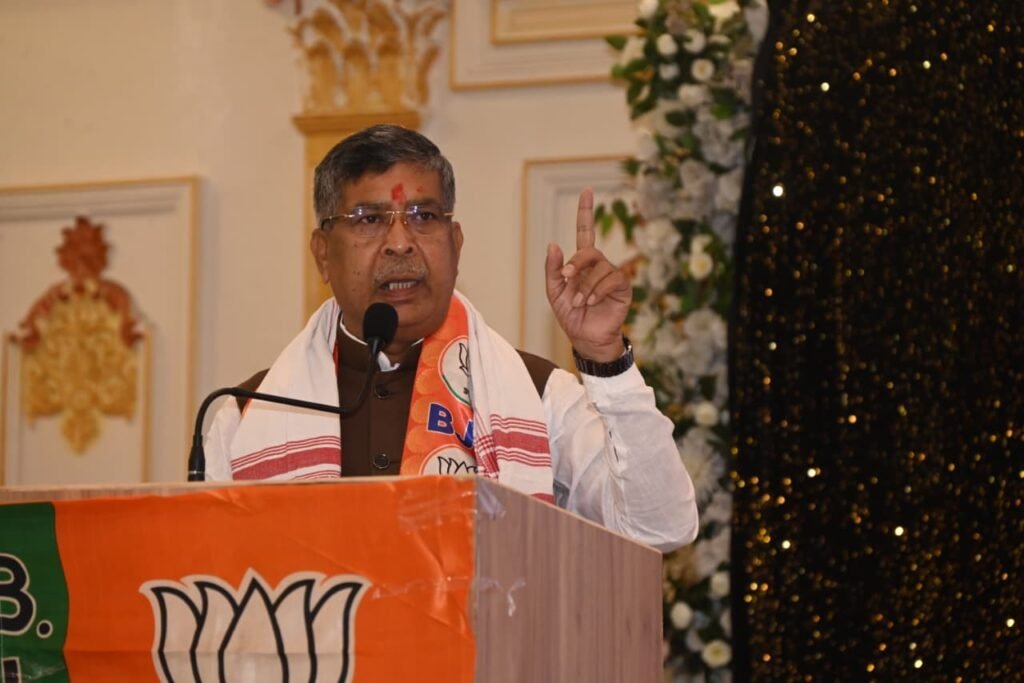 एमएमडीआर पर कांग्रेस-झामुमो की राजनीति से छात्रों के सवाल खत्म नहीं होंगे : आदित्य साहू
