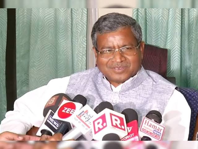 रांची के अशोकनगर में पूर्व नौकरशाह की 7.5 करोड़ की संपत्ति पर बाबूलाल मरांडी ने उठाए सवाल, मुख्यमंत्री से पूछा- पैसा आया कहां से?