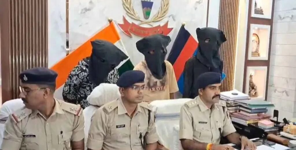 रांची : राजन तिर्की हत्याकांड में तीन गिरफ्तार, पिस्टल-कारतूस बरामद