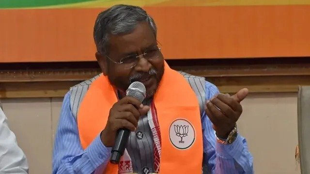 JSSC JPSC मामला : बंद लिफाफे में सीआईडी रिपोर्ट पर बाबूलाल मरांडी ने उठाए सवाल