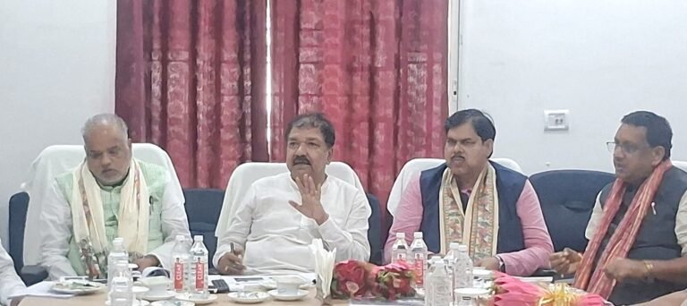 बिहार में पूर्वजों के नाम दर्ज जमीन को अपने नाम कराने का बड़ा मौका, 31 अक्टूबर तक चलेगा विशेष अभियान: डॉ. दिलीप जायसवाल