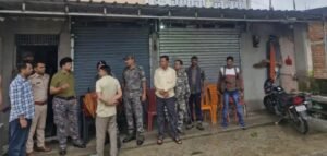 हजारीबाग के चौपारण में ज्वेलरी दुकान के संचालक के घर से 15 लाख कैश और जेवरात की लूट