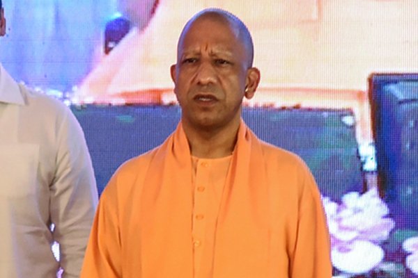 छह महीने में एक लाख और नियुक्तियां, 2017 से पहले भर्ती में होती थी लूट : योगी