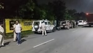 जमशेदपुर में मरीन ड्राइव पर पुलिस और अपराधियों के बीच मुठभेड़, दो शूटरों के पैर में लगी गोली