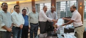 रामगढ़ में चैंबर की पहल पर अतिक्रमण अभियान पर छठ तक रोक