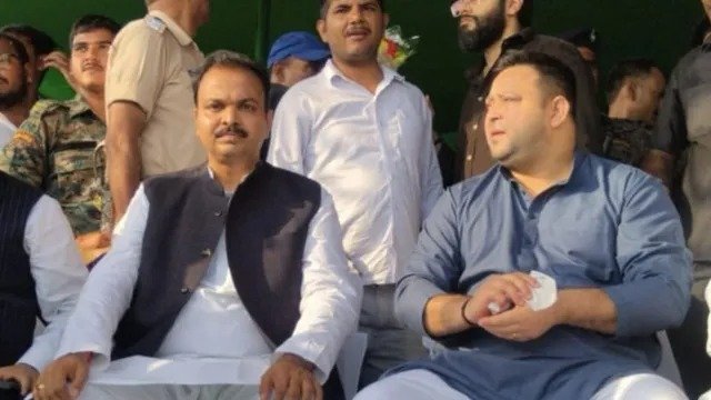 रफीगंज के पूर्व विधायक अशोक सिंह राजद में शामिल