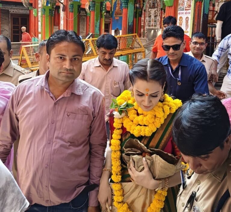 सांसद कंगना रनौत ने अयोध्या में रामलला के दर्शन किए