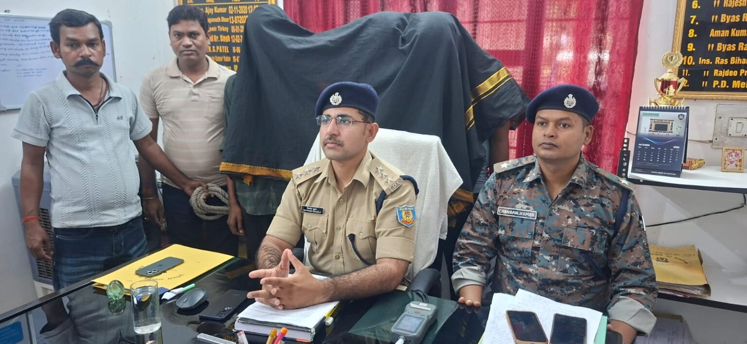 झारखंड-बिहार में बाइक चोरी करने वाले गिरोह का भंड़ाफोड़, तीन गिरफ्तार