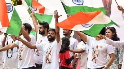 दिल्ली में तिरंगा मार्च से पहले बड़ा एक्शन, पुलिस ने दिपके और नेहा बोरा को हिरासत में लिया