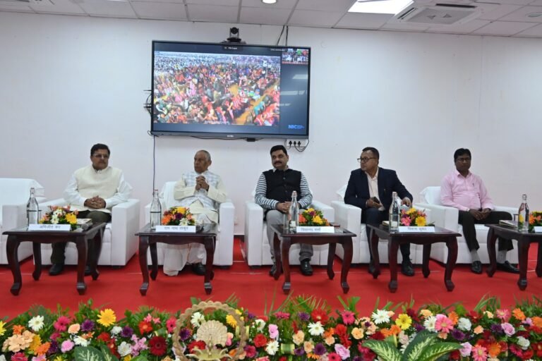झारखंड के 19 लाख किसानों के खातों में करीब 300 करोड़ रुपये ट्रांसफर